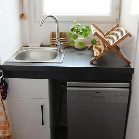 Charming Apartment Near Batignolles *